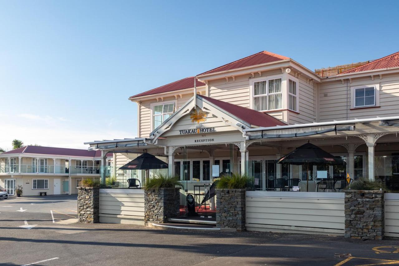 Tuakau Hotel Exterior foto